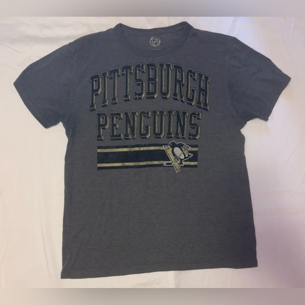 NHL PITTSBURGH PENGUINS Dark Grey Logo Tee Sz. XL